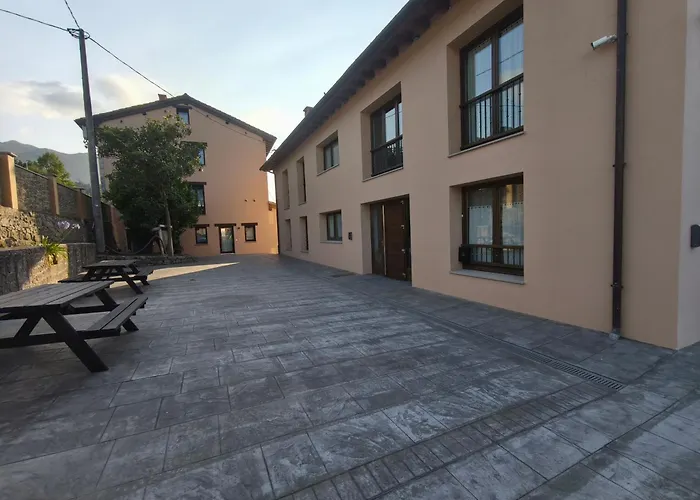 De - La Herren Panes